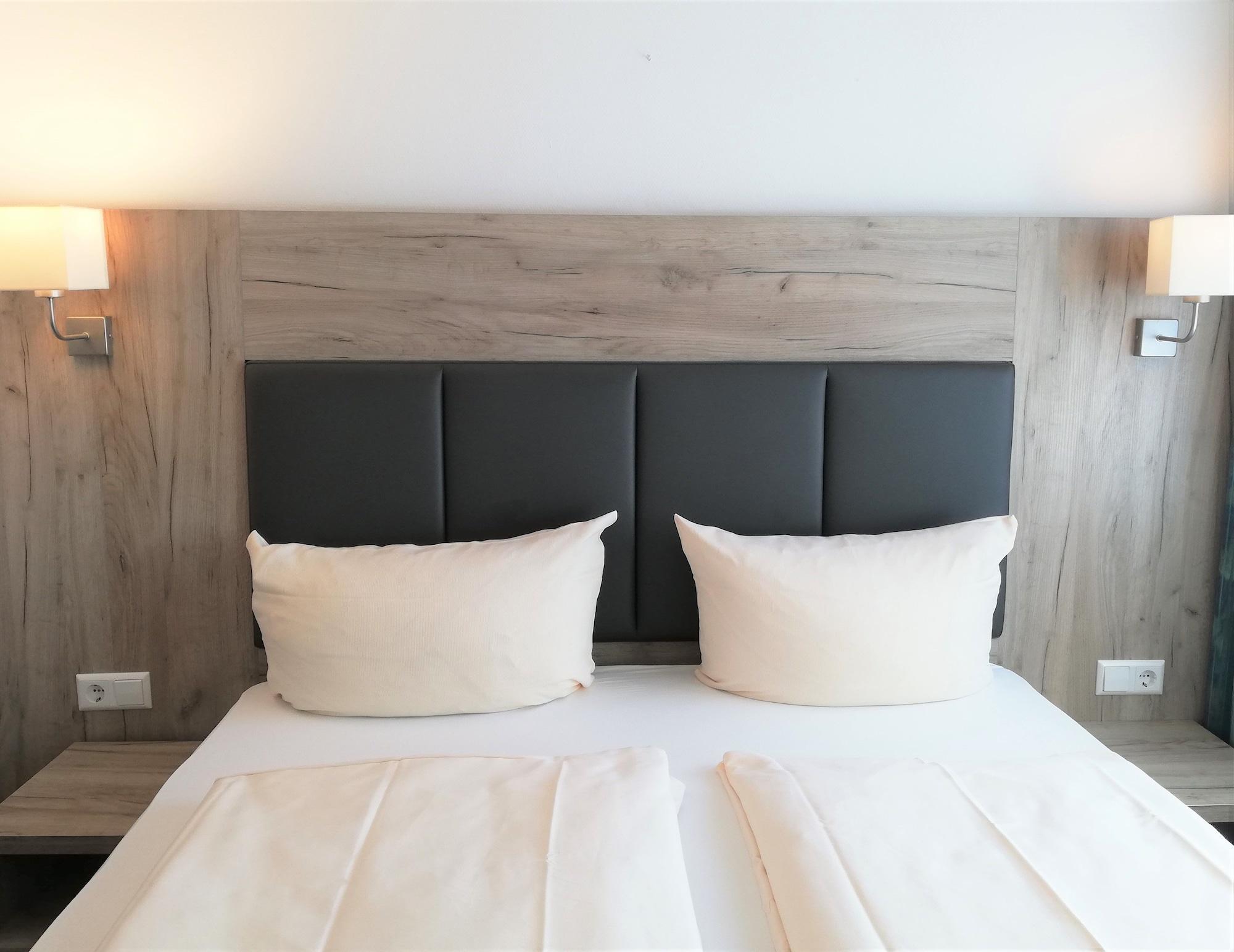 Hotel Central Hauptbahnhof Heidelberg Exteriör bild