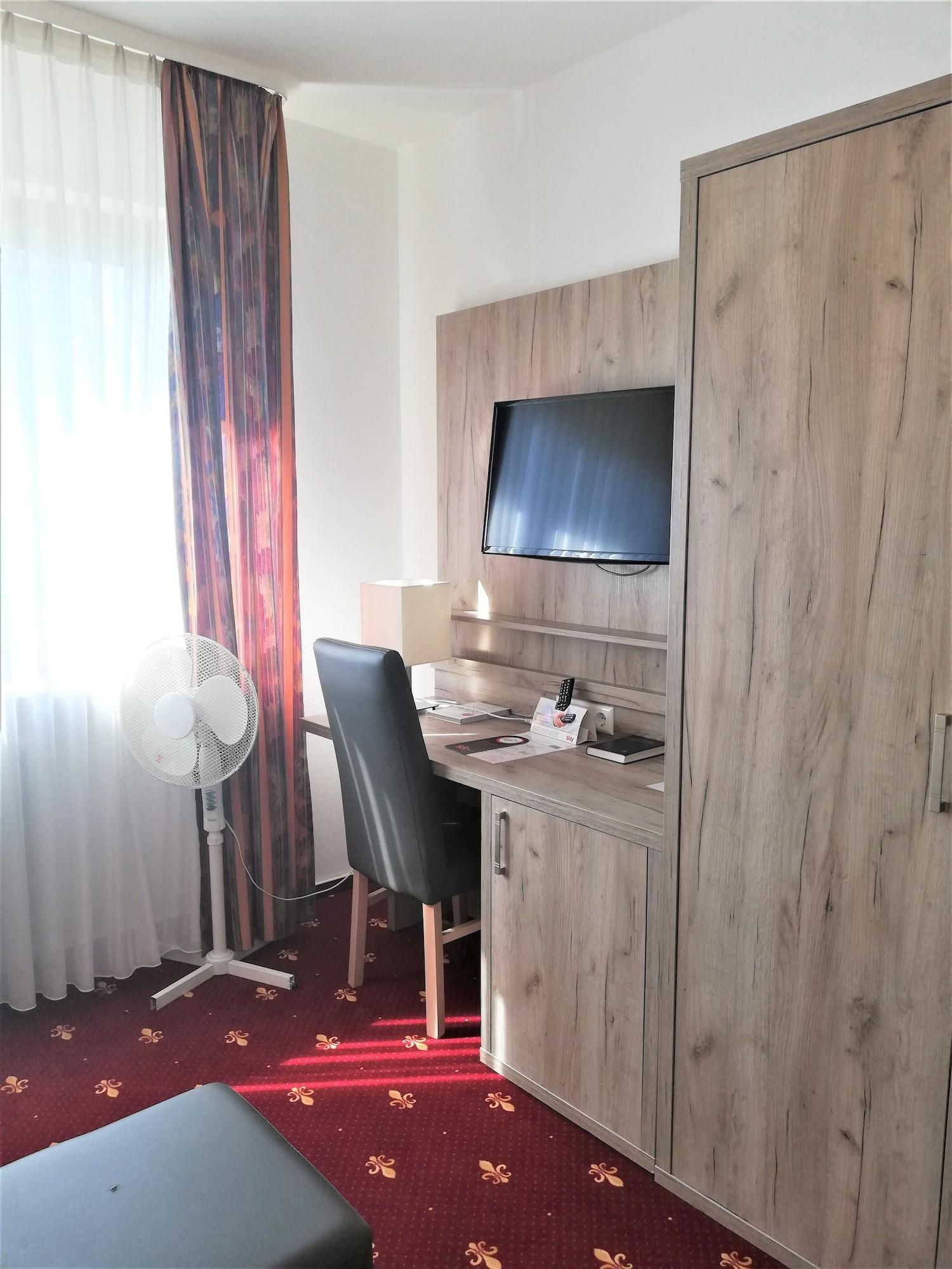 Hotel Central Hauptbahnhof Heidelberg Exteriör bild